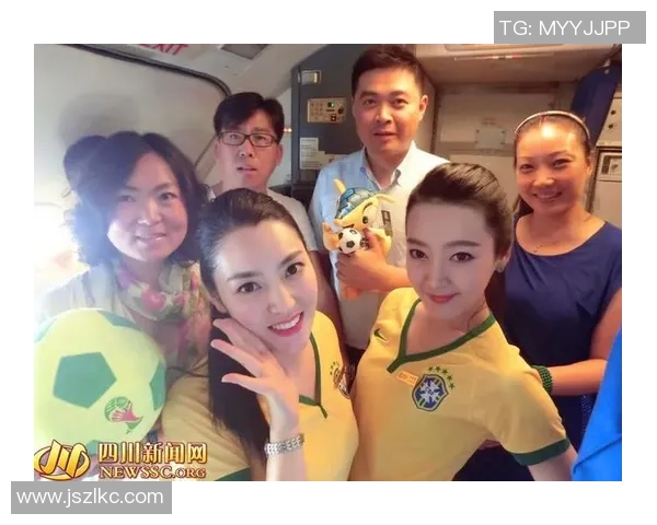 当空姐偶遇足球明星瞬间的心跳与惊喜交织的故事